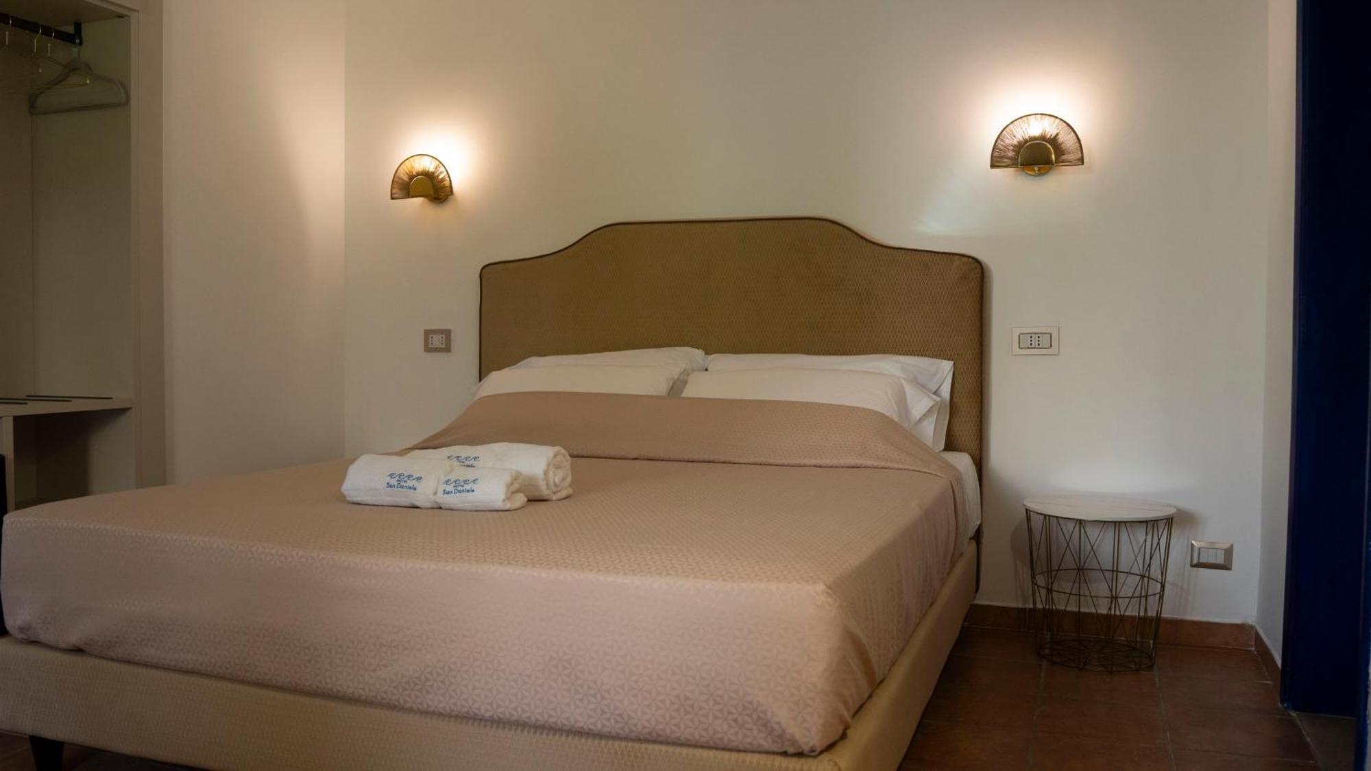 Boutique San Daniele Hotel Cirella Exterior photo
